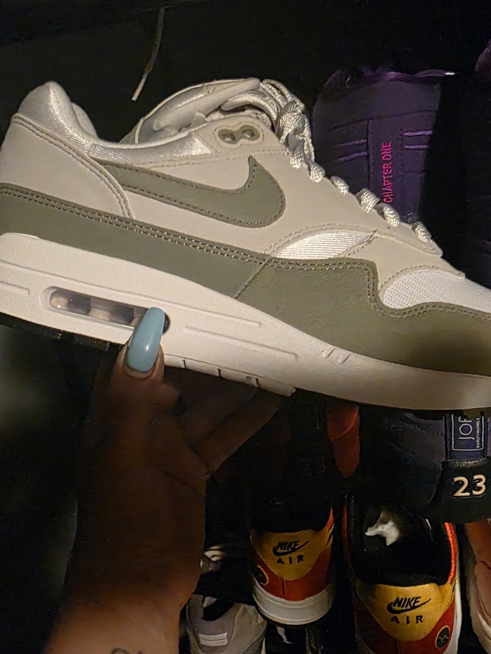 Nike Airmax 90s Sneakers — Olive Green & White